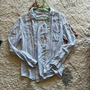 Abercrombie and fitch size medium